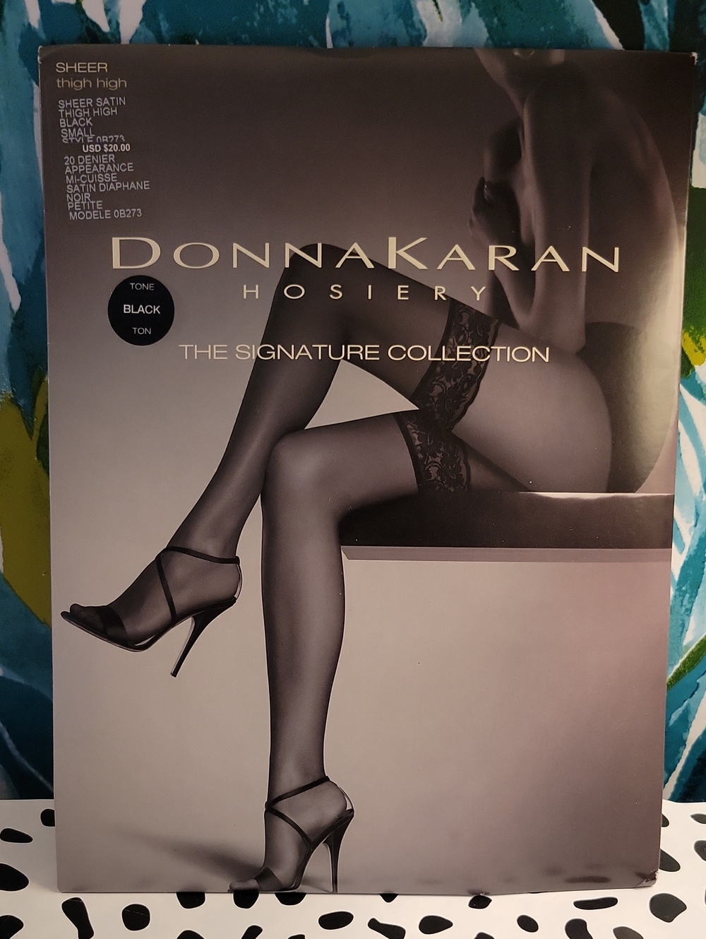 NWT Donna Karan Hosiery Sheer Thigh High Stockings Nylons Black Signature S